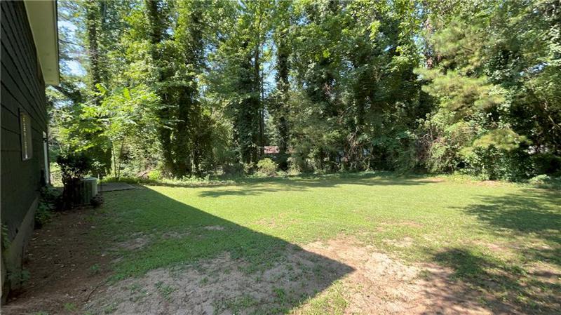 Image for property 8915 Creekwood Court, Riverdale, GA 30274