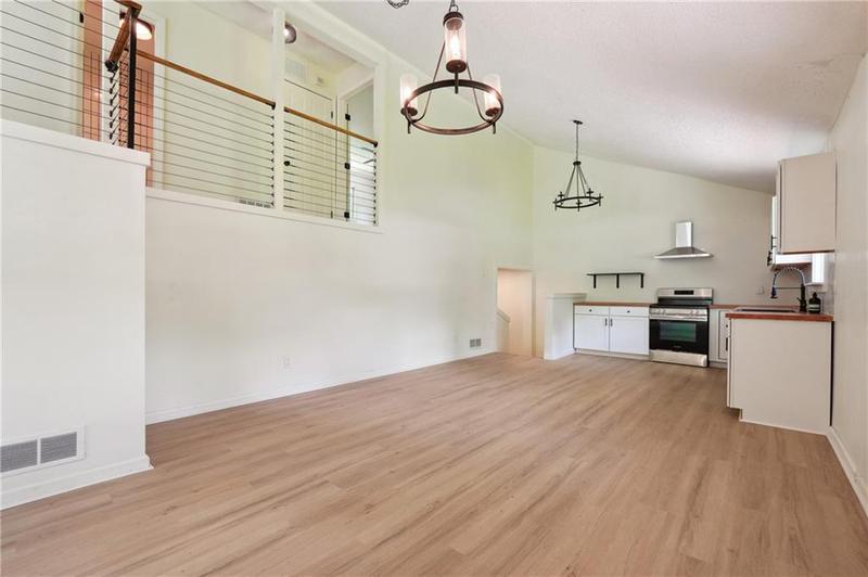 Image for property 8915 Creekwood Court, Riverdale, GA 30274
