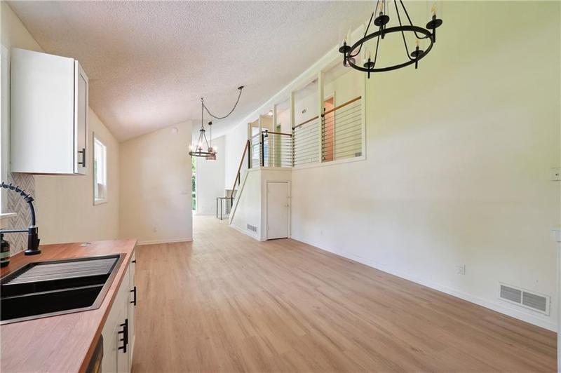 Image for property 8915 Creekwood Court, Riverdale, GA 30274