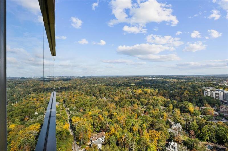 Image for property 3630 Peachtree Road 3106, Atlanta, GA 30326
