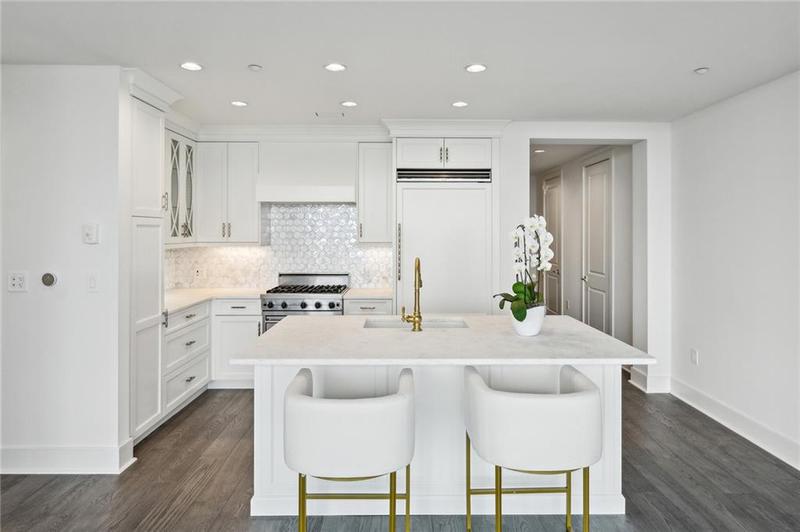 Image for property 3630 Peachtree Road 3106, Atlanta, GA 30326