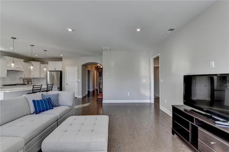 Image for property 5732 Cypress Bluff Lane, Hoschton, GA 30548