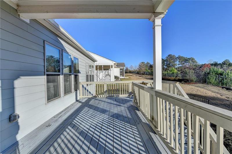 Image for property 5732 Cypress Bluff Lane, Hoschton, GA 30548