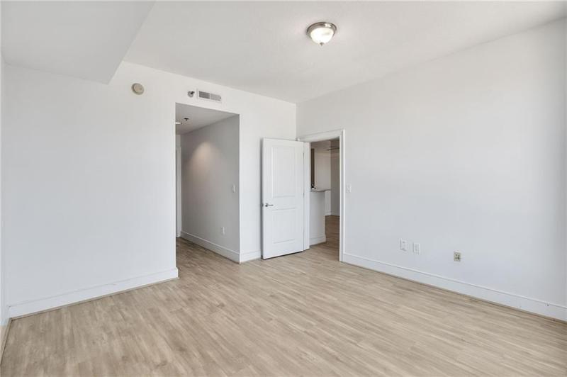 Image for property 285 Centennial Olympic Park Drive 903, Atlanta, GA 30313