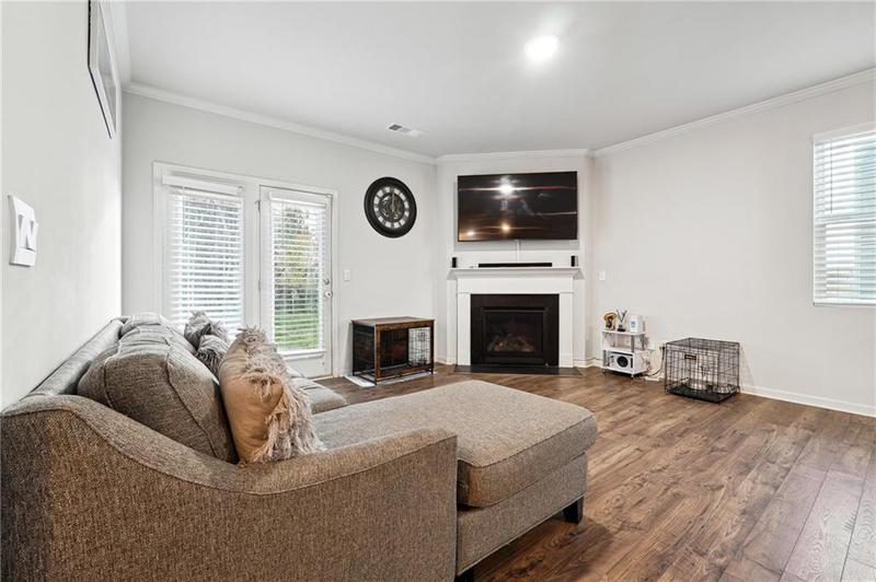Image for property 6004 Screech Owl Drive, Flowery Branch, GA 30542