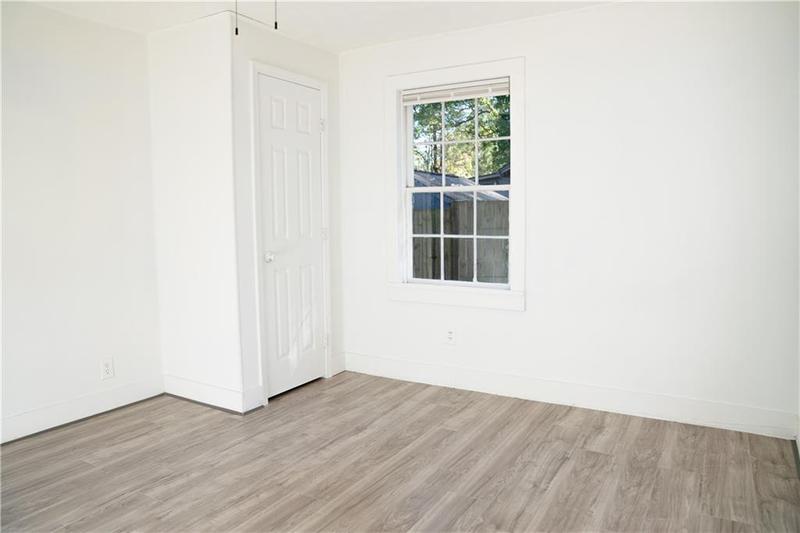 Image for property 213 Mobley Circle, Monroe, GA 30655