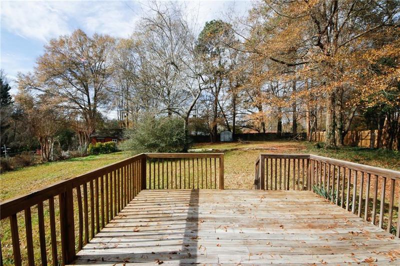 Image for property 5760 Lakeview Drive, Powder Springs, GA 30127