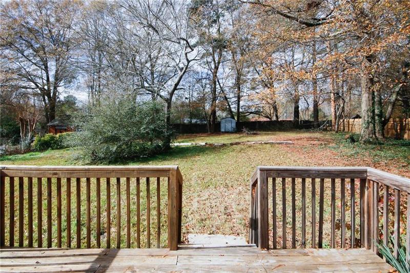 Image for property 5760 Lakeview Drive, Powder Springs, GA 30127