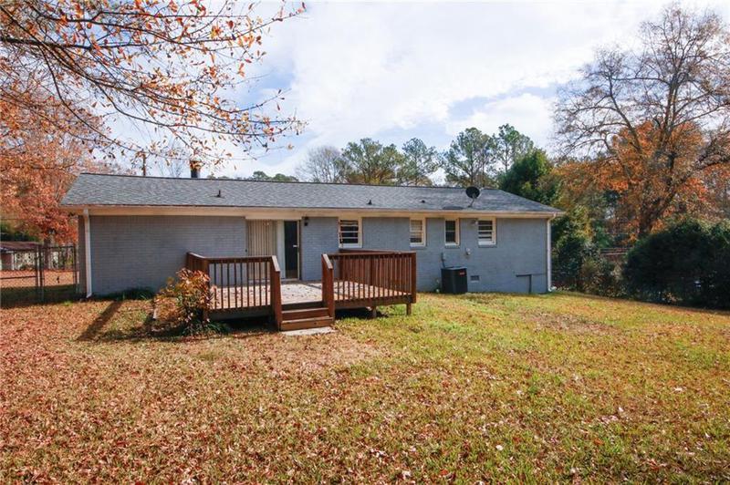Image for property 5760 Lakeview Drive, Powder Springs, GA 30127