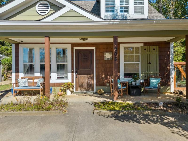 Image for property 208 Lakeside Drive, Waleska, GA 30183