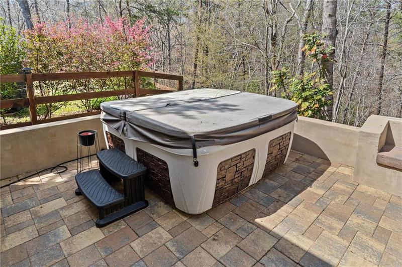 Image for property 208 Lakeside Drive, Waleska, GA 30183