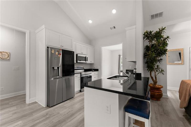 Image for property 5610 Cool Springs Road, Gainesville, GA 30506