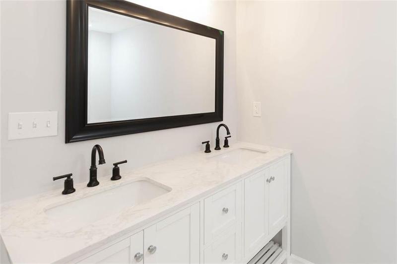 Image for property 7543 Palmetto Way, Riverdale, GA 30274