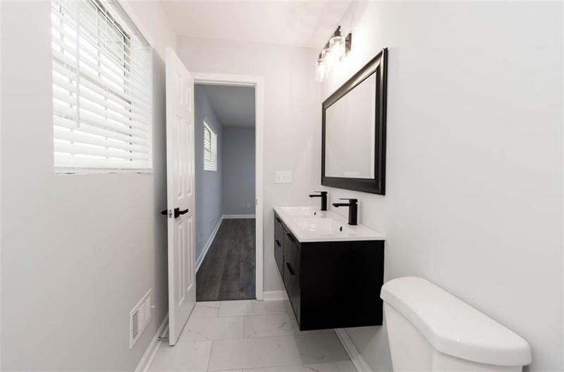 Image for property 7543 Palmetto Way, Riverdale, GA 30274