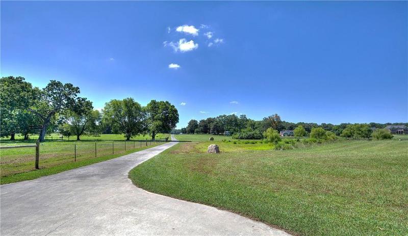 Image for property 500 Floyd Road, Calhoun, GA 30701