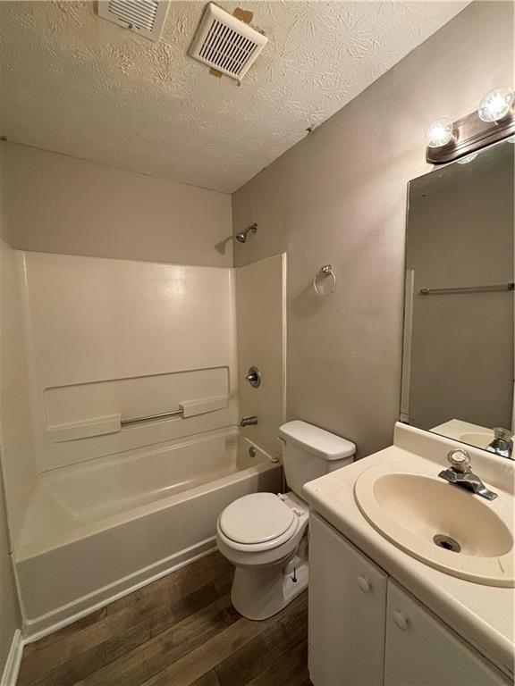 Image for property 1864 Shawn Wayne Court, Atlanta, GA 30316