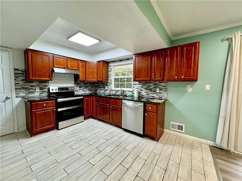 Image for property 6482 Sinclair Place, Morrow, GA 30260