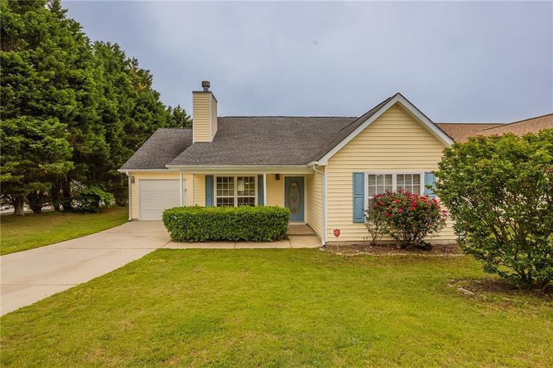 Image for property 4045 Meadow Glen Way, Fairburn, GA 30213