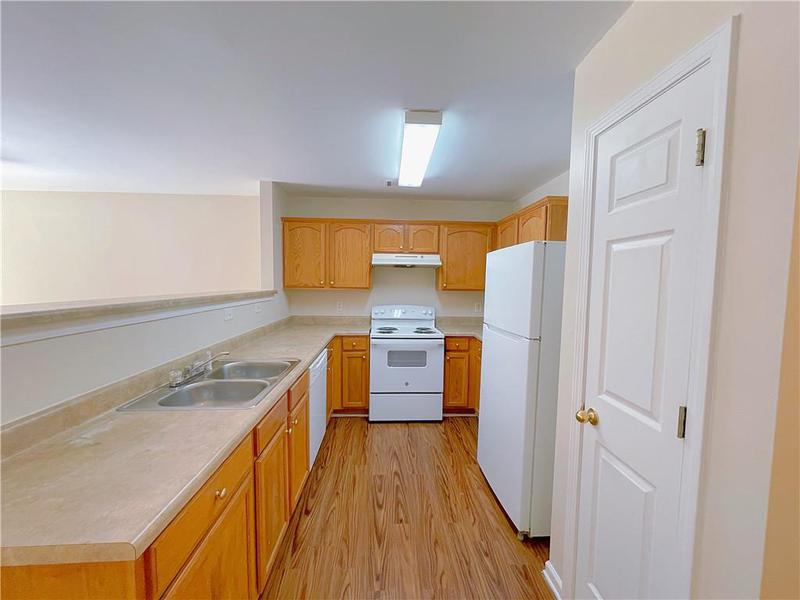 Image for property 6334 Hickory Lane Circle, Union City, GA 30291