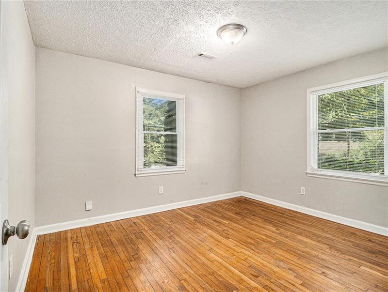 Image for property 1927 Willa Way, Decatur, GA 30032