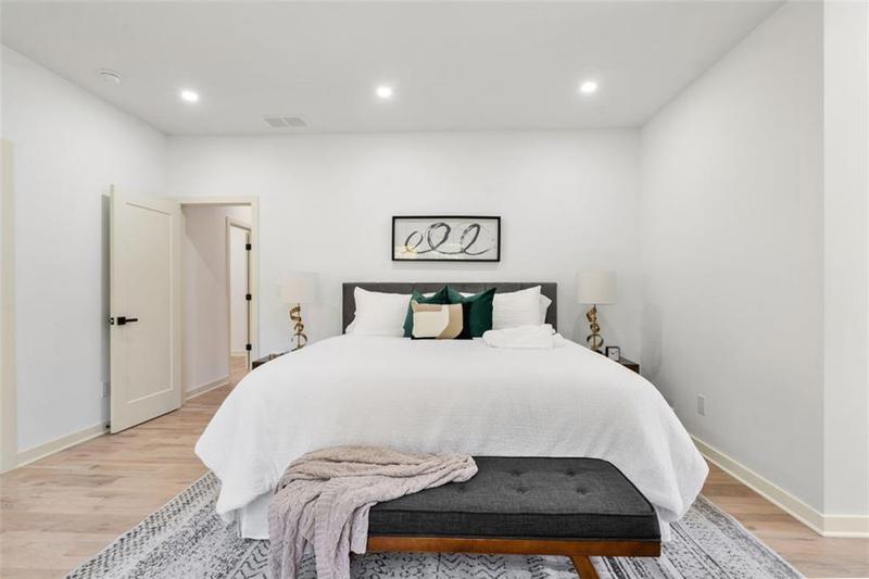 Image for property 1695 NORTH Avenue, Atlanta, GA 30318