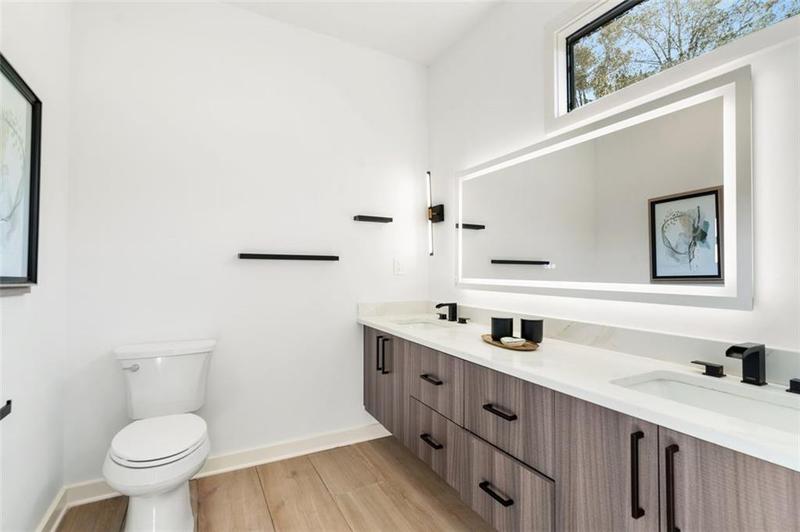 Image for property 1695 NORTH Avenue, Atlanta, GA 30318