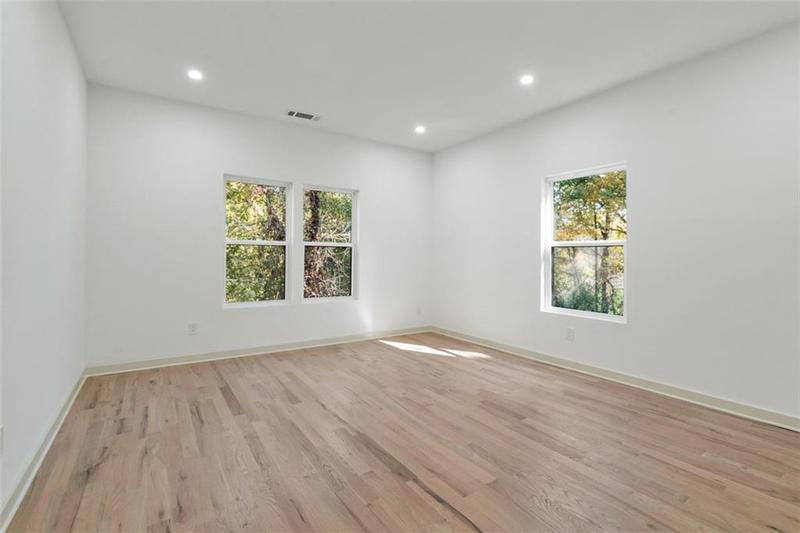 Image for property 1695 NORTH Avenue, Atlanta, GA 30318