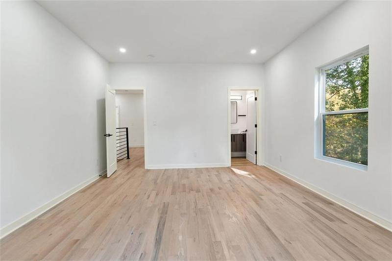 Image for property 1695 NORTH Avenue, Atlanta, GA 30318