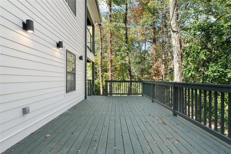 Image for property 1695 NORTH Avenue, Atlanta, GA 30318