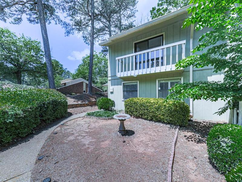 Image for property 708 Hanover Lane, Marietta, GA 30067