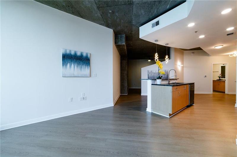 Image for property 400 Peachtree Street 2314, Atlanta, GA 30308