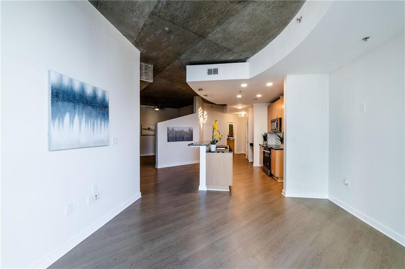 Image for property 400 Peachtree Street 2314, Atlanta, GA 30308