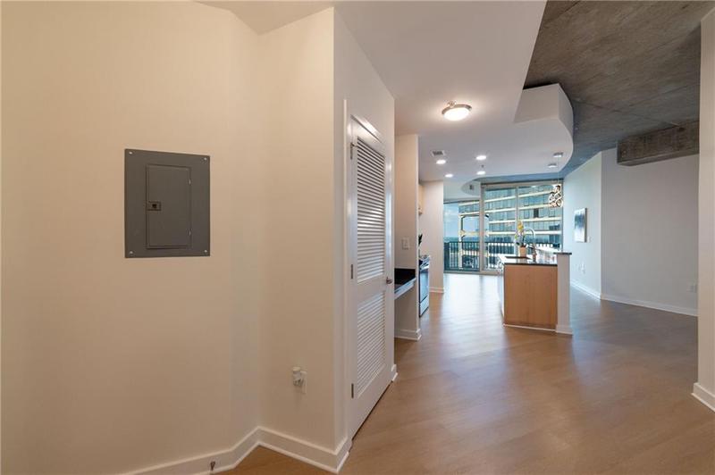 Image for property 400 Peachtree Street 2314, Atlanta, GA 30308