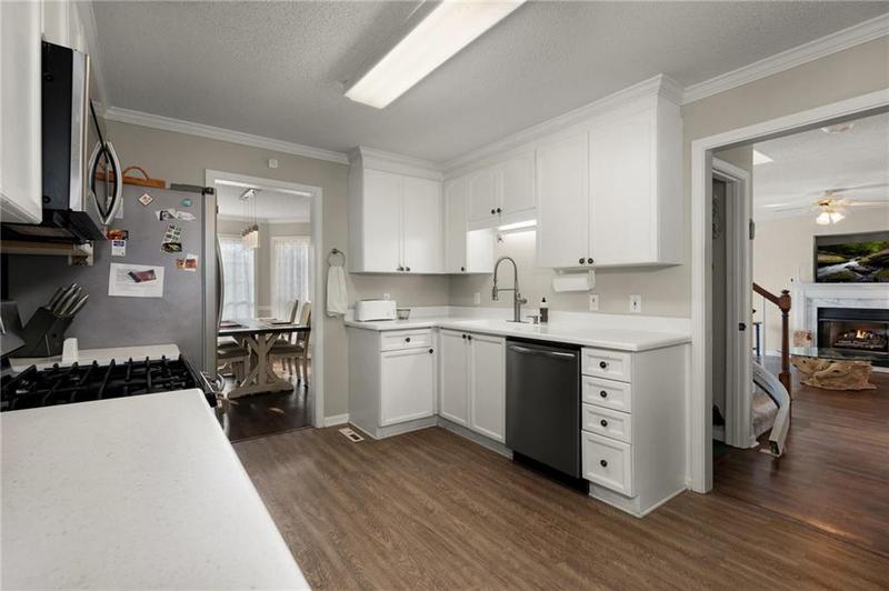Image for property 206 Charles Drive, Calhoun, GA 30701
