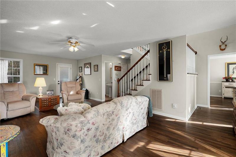 Image for property 206 Charles Drive, Calhoun, GA 30701