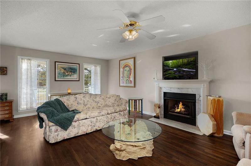 Image for property 206 Charles Drive, Calhoun, GA 30701