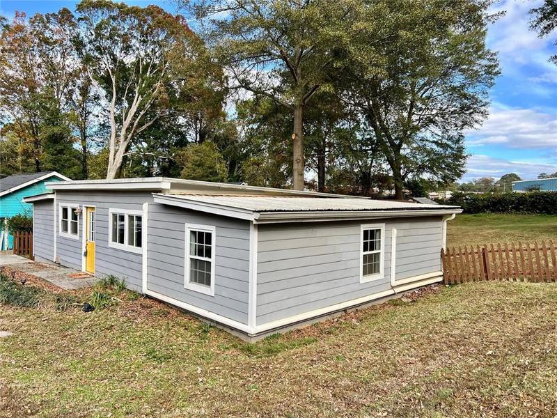 Image for property 2183 Elizabeth Avenue, Smyrna, GA 30080