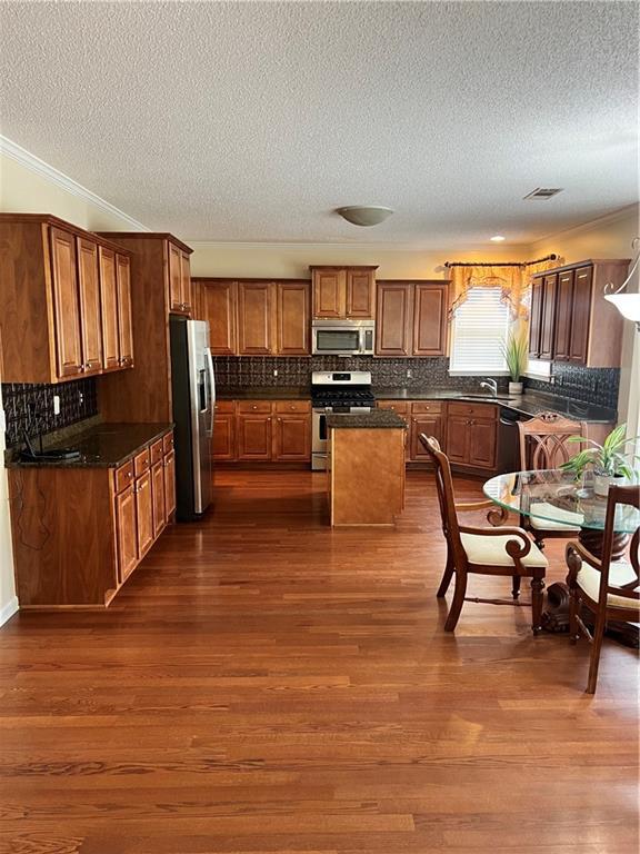 Image for property 165 Summit Point Drive, Fayetteville, GA 30214