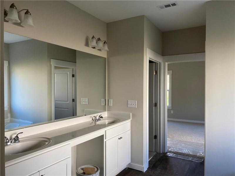 Image for property 140 Westminster Court, Winder, GA 30680