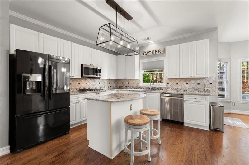 Image for property 5 Arabian Avenue, Milton, GA 30004