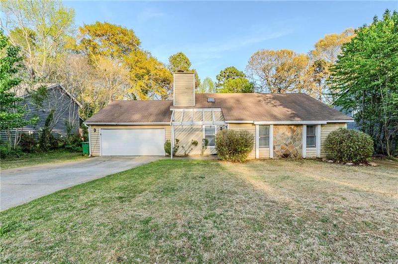 Image for property 870 Chapman Circle, Stone Mountain, GA 30088