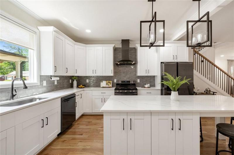 Image for property 2553 Creekwood Terrace, Decatur, GA 30030