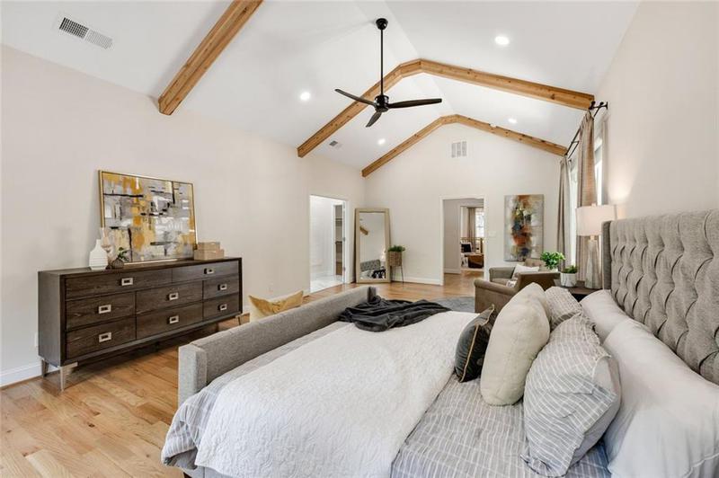 Image for property 2553 Creekwood Terrace, Decatur, GA 30030