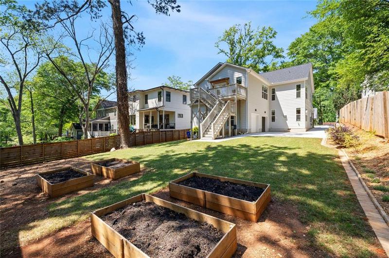 Image for property 2553 Creekwood Terrace, Decatur, GA 30030
