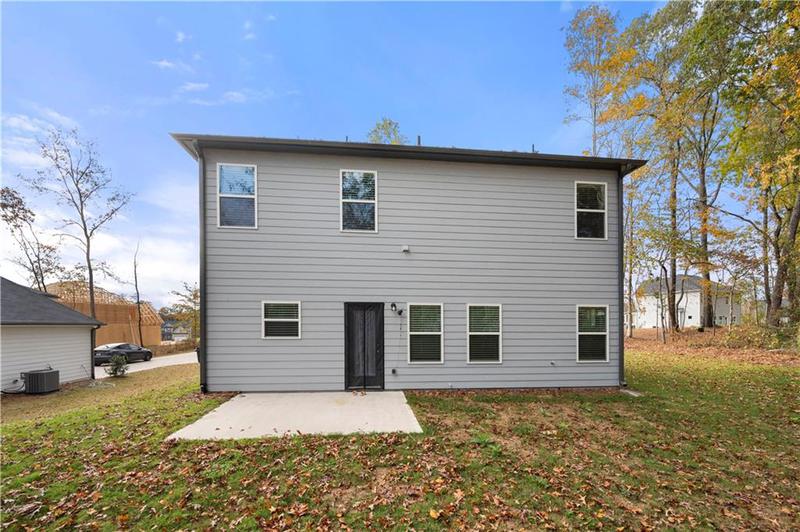 Image for property 305 Quail Forest Circle, Toccoa, GA 30577