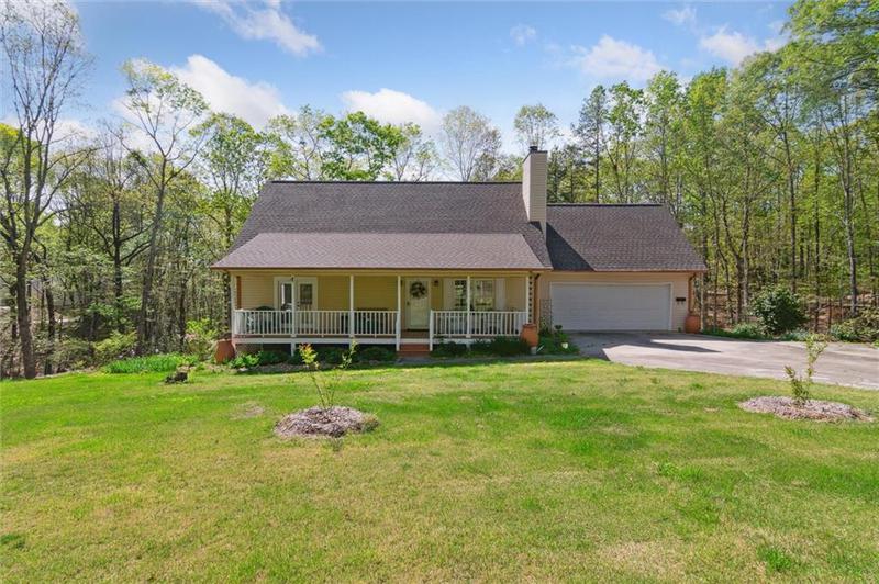 Image for property 86 Sleepy Hollow Road, Dahlonega, GA 30533