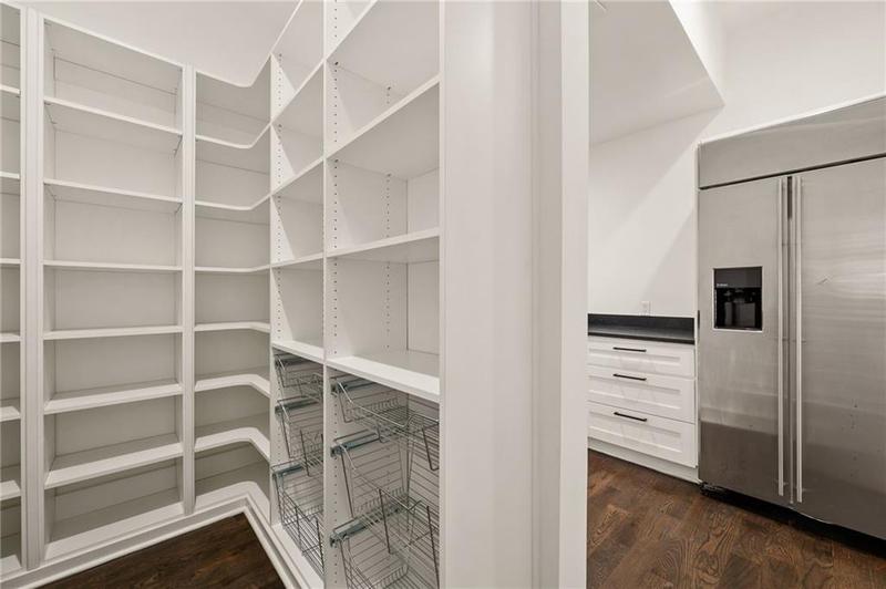 Image for property 4571 Columns Drive, Marietta, GA 30067