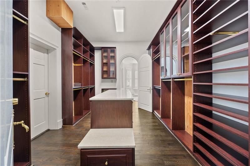 Image for property 4571 Columns Drive, Marietta, GA 30067