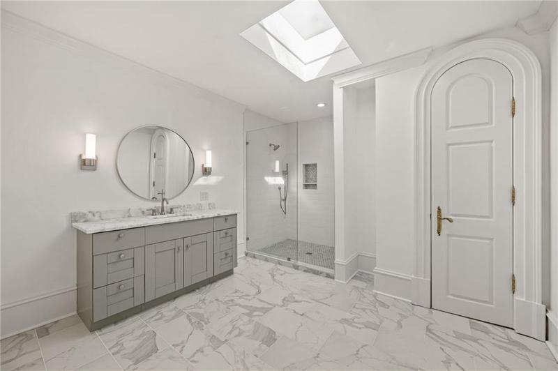 Image for property 4571 Columns Drive, Marietta, GA 30067