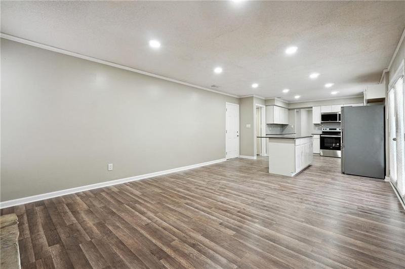 Image for property 5271 Kelleys Mill Circle, Stone Mountain, GA 30088